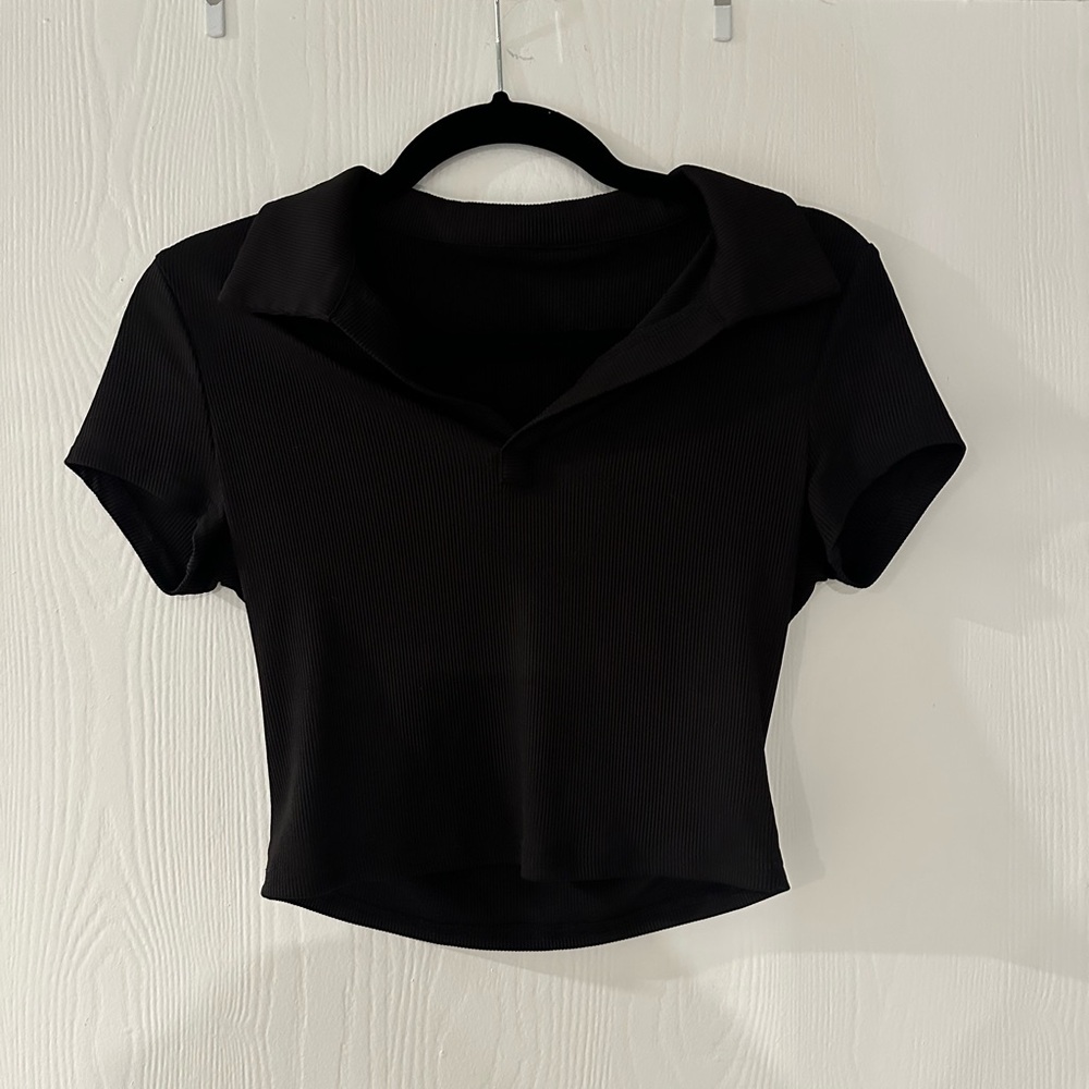 Black Collared Crop Top